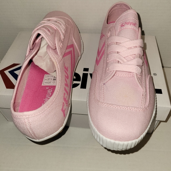 FEIYUE FE LO Plain Canvas Women Style F20034W-pink fuchsia gum size /10 Cod1023 - Picture 3 of 5